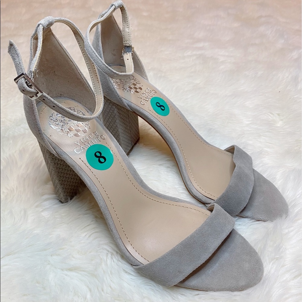 Vince Camuto Malissa Gray Heels Size 8